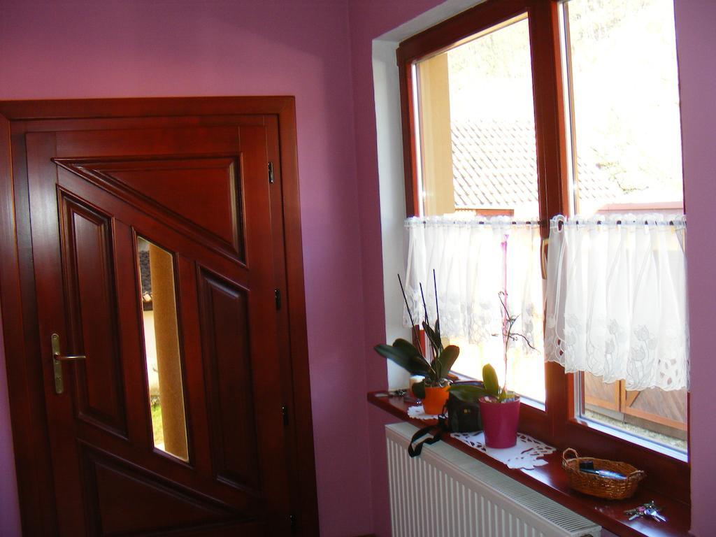 Domino Apartment Korytné Екстериор снимка