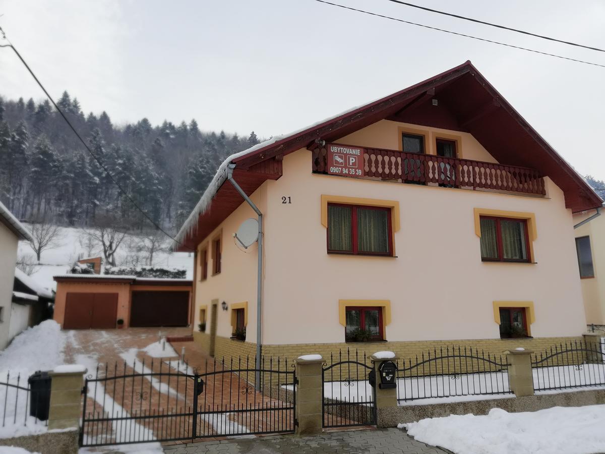 Domino Apartment Korytné Екстериор снимка