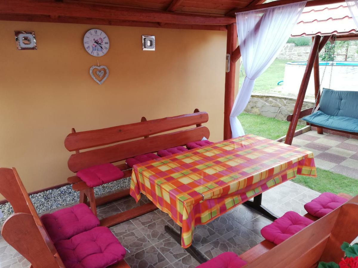 Domino Apartment Korytné Екстериор снимка